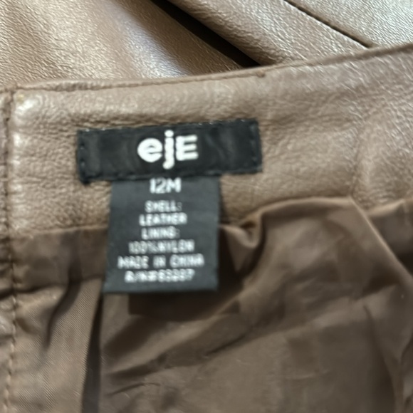 ejE Brown leather skirt with split in the front on the side, size 12M - Picture 5 of 6